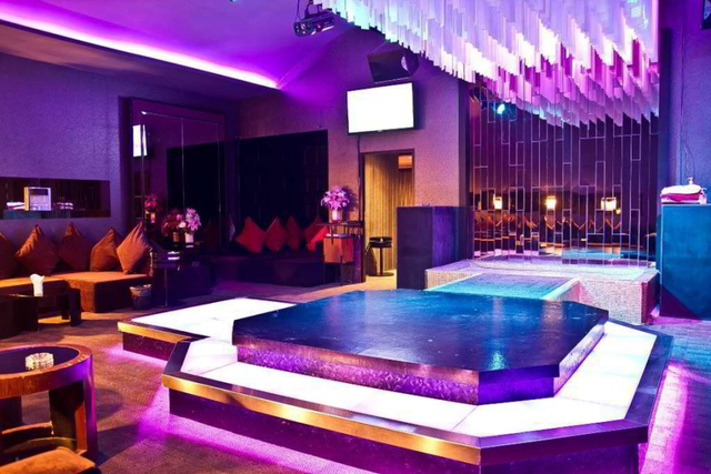 The Most Extravagant Nightlife Experiences in Monaco