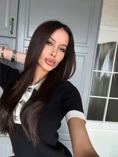 Boni escort in Istanbul