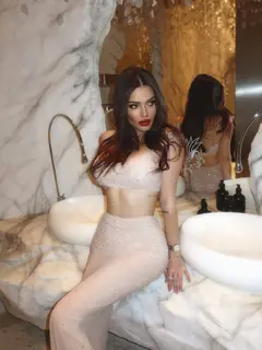 Elian escort in Istanbul