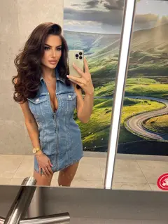 Emily   escort in Istanbul