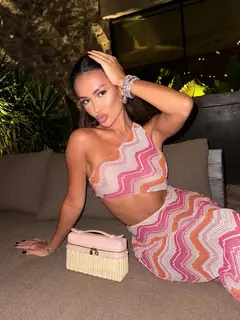 Lora escort in Istanbul