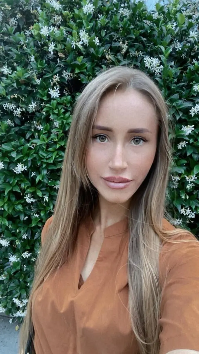 Nika escort in Istanbul