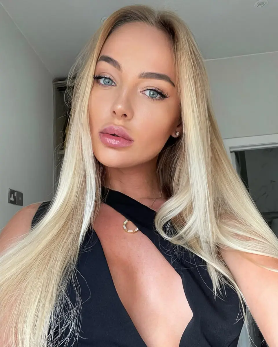 Veronika escort in Istanbul