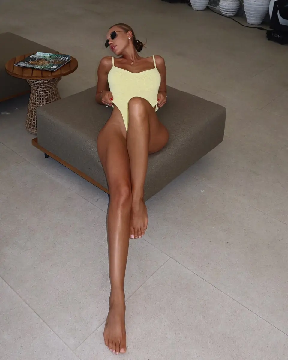 Vika escort in Istanbul